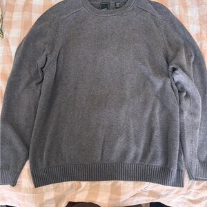 Arrow Women's Gray Crewneck Sweater